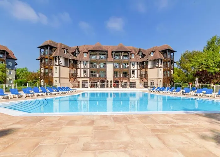 La Du Golf De 公寓